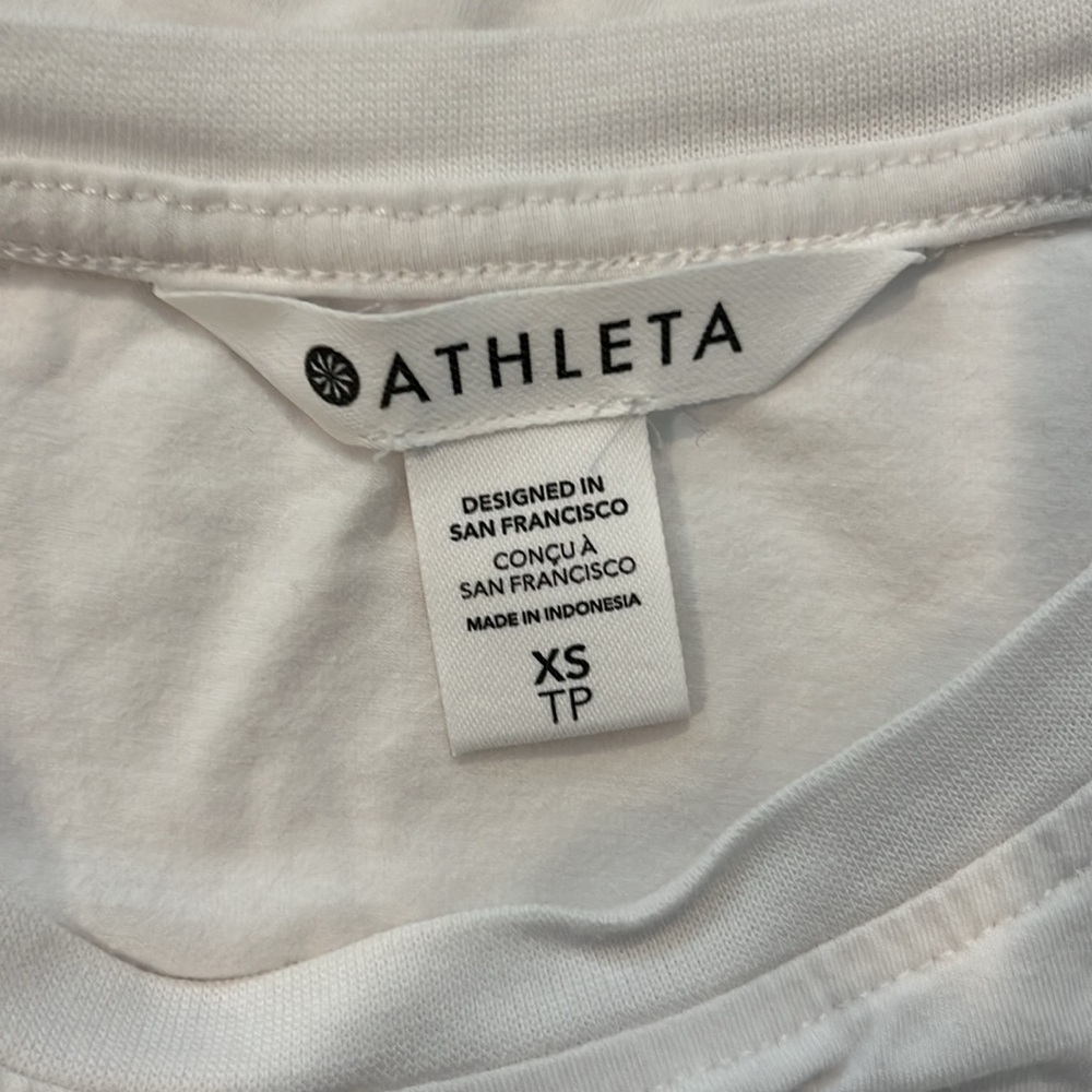 basic tee - Picture 3 of 3